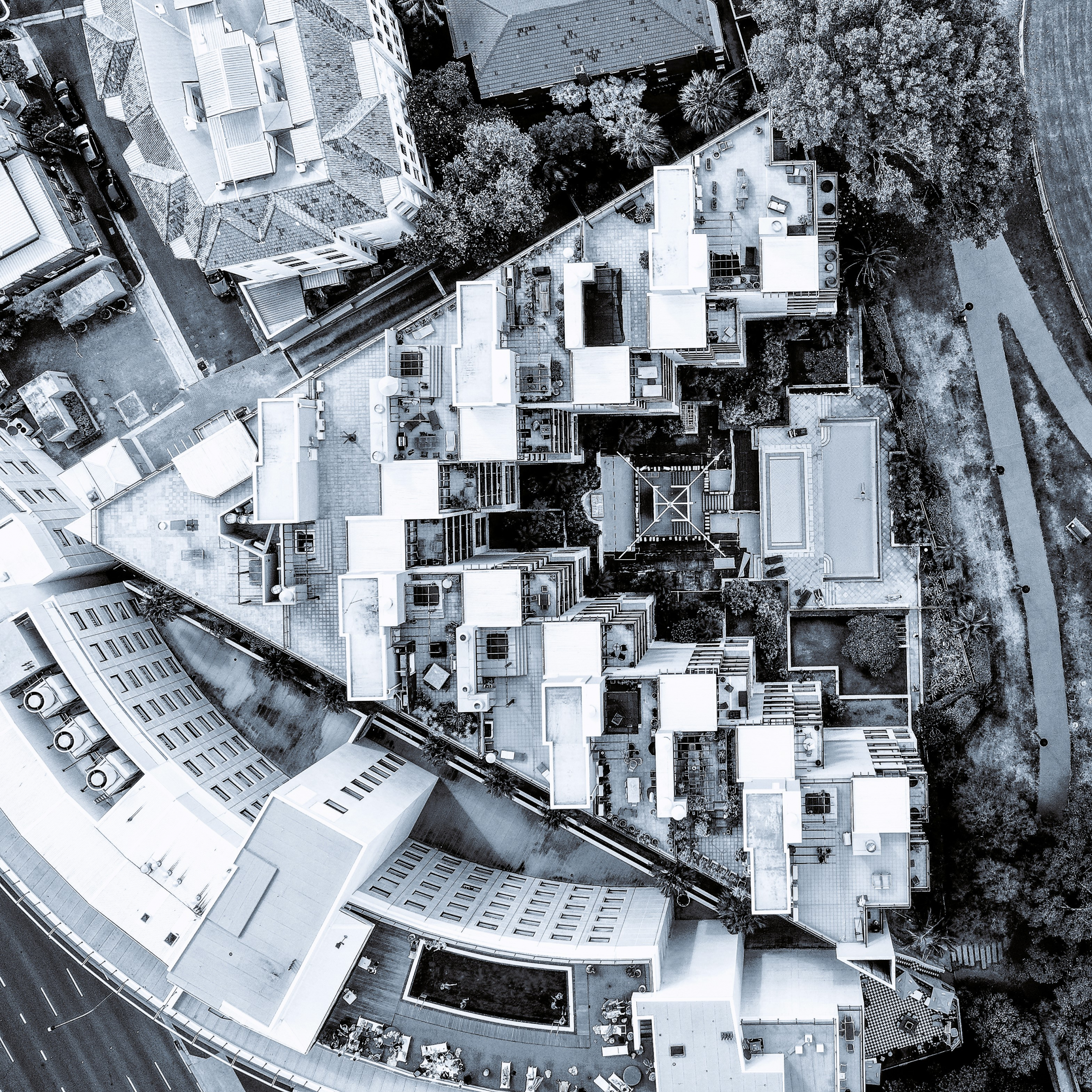 Limpieza de fachadas, ventanas y placas solares